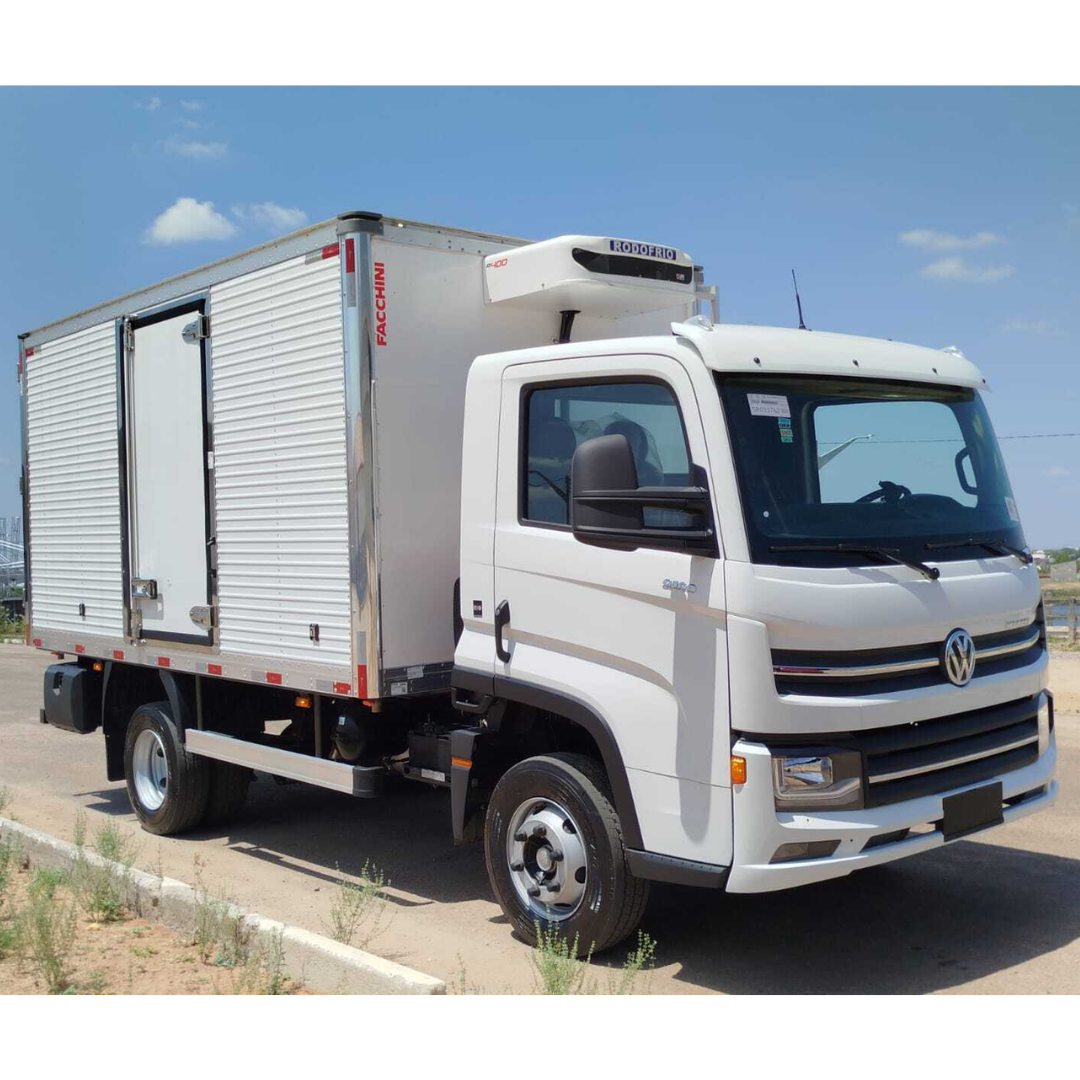 Caminhão Baú Refrigerado - Volkswagen Delivery